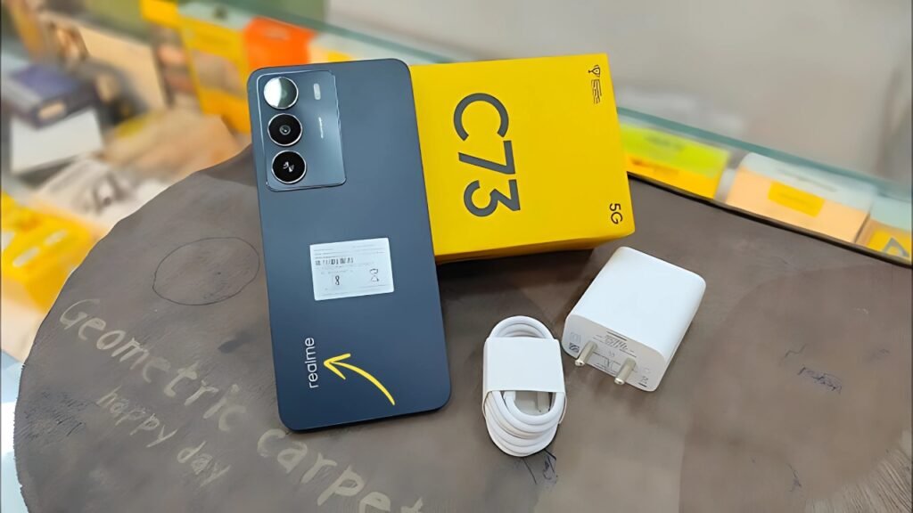 Realme C73
